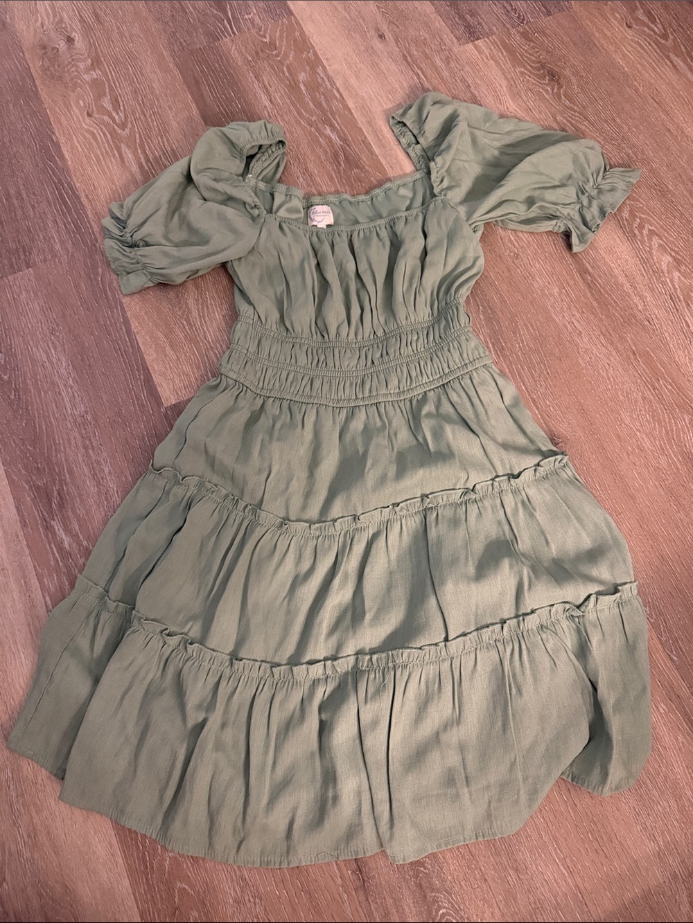 Francesca's Collections Sage Green Tiered Puff-Sleeve Dress